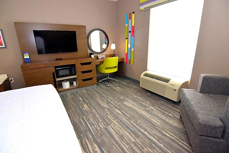 Hampton Inn By Hilton Leesburg