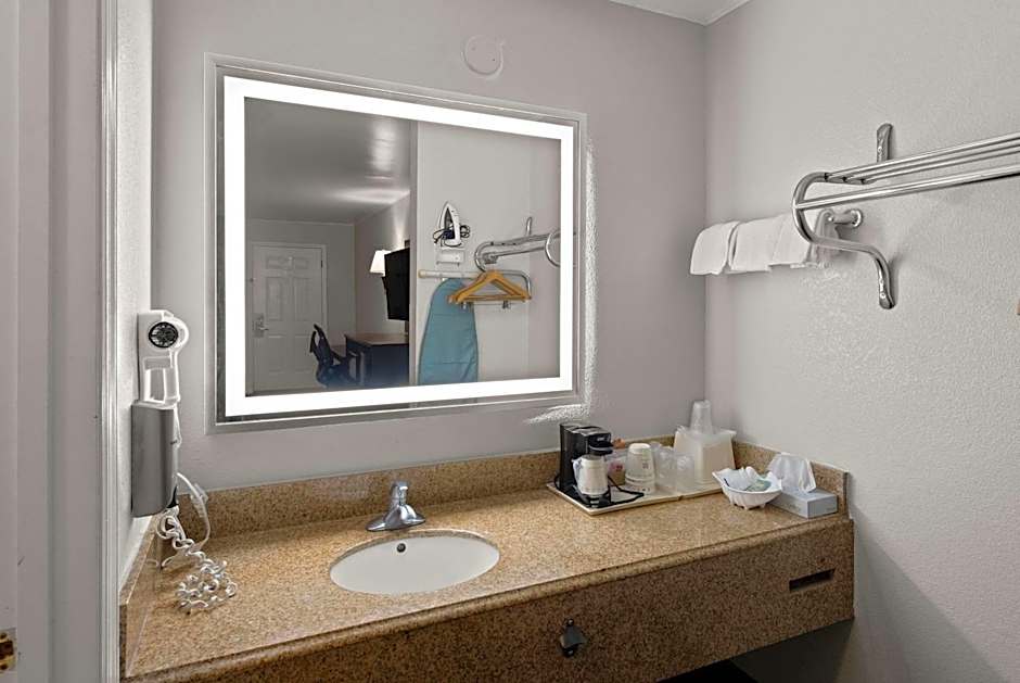 Best Western Executive Inn
