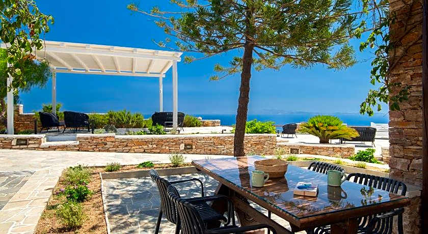 Windmill Bella Vista Hotel