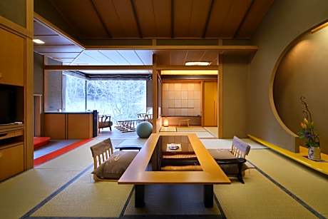 Japanese-Style Luxury Room with Open-Air Bath