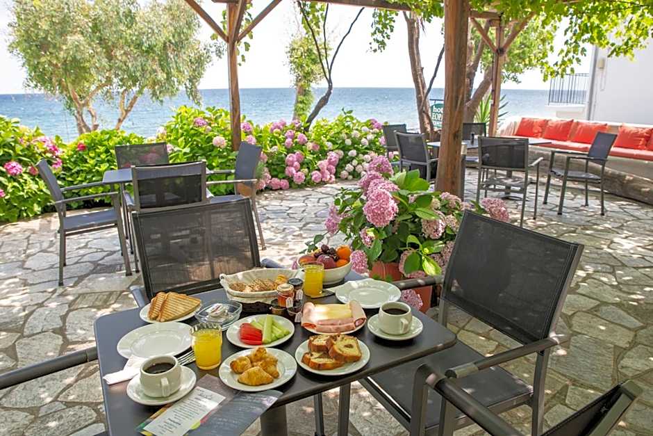 Hotel Cleopatra