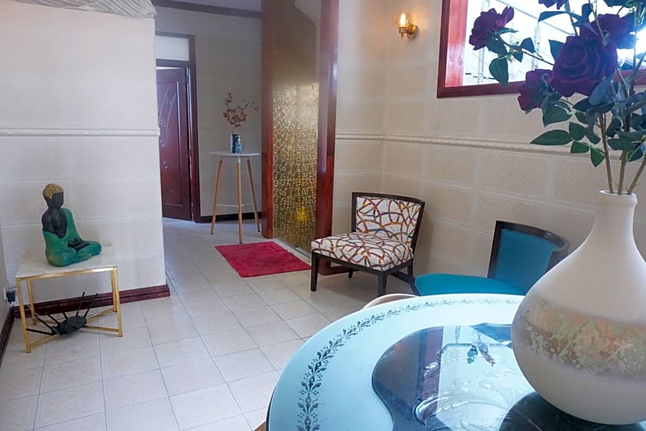 Happy Ours Guesthouse