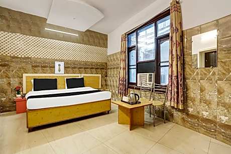 Super Hotel O Jammu Near Ragunath Bazaar Formerly GoodWill