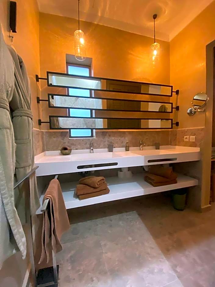 Riad Dar 73