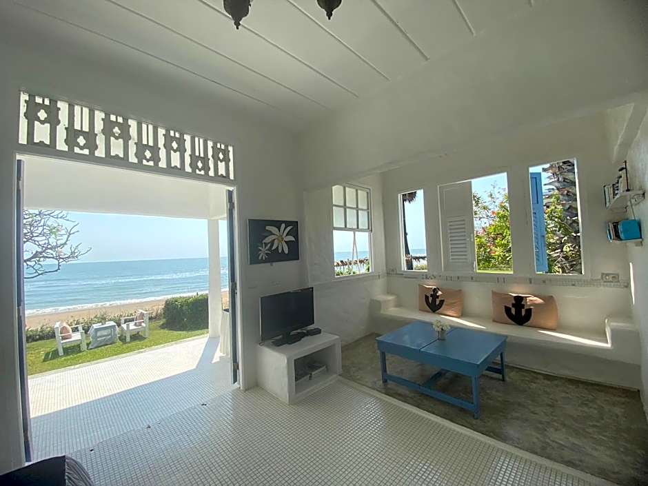 Hua Plee Lazy Beach Hotel