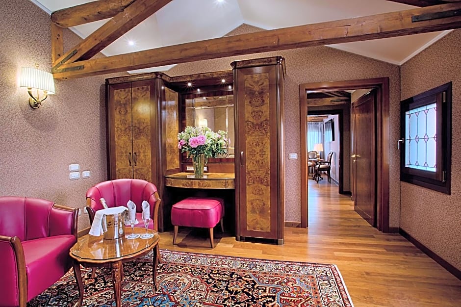 Hotel Santa Chiara