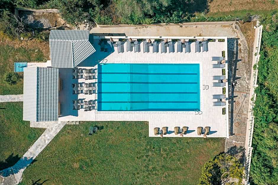 Pelithea Family Aparthotel