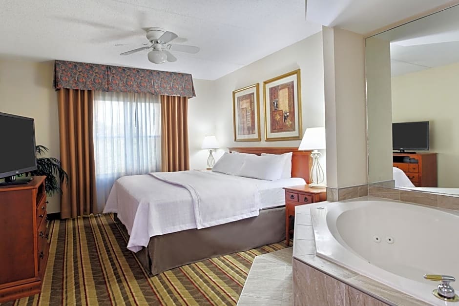 Homewood Suites by Hilton Richmond - Airport