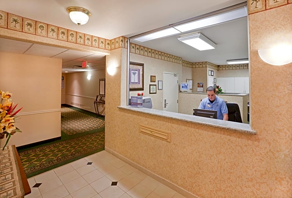 Candlewood Suites Tyler