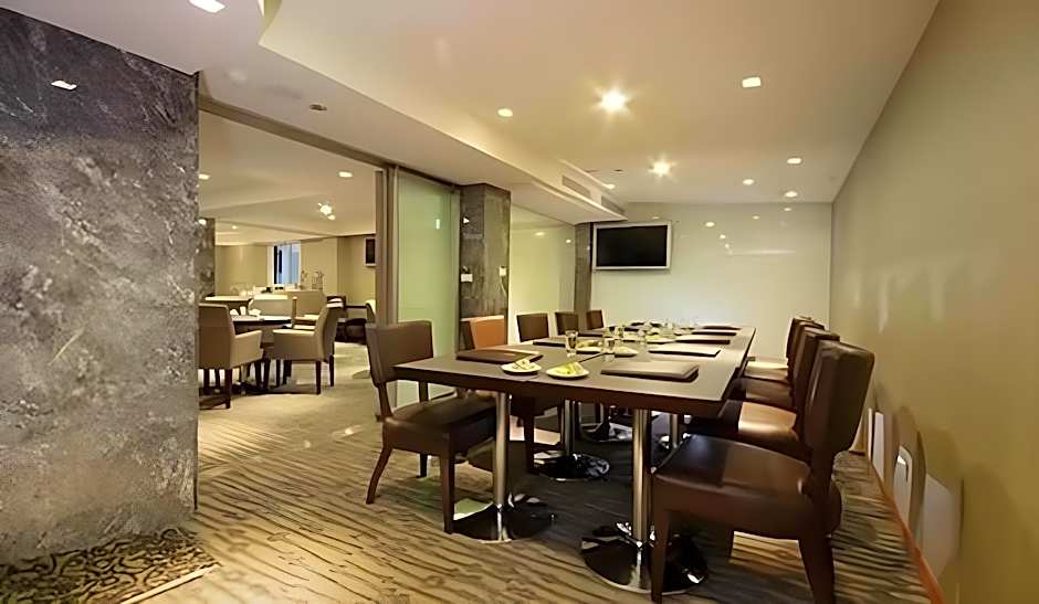 Tokyo International Hotel