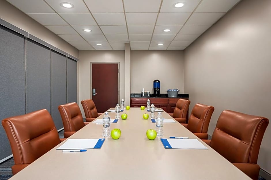 Holiday Inn Express & Suites Mobile West - I-10 By IHG