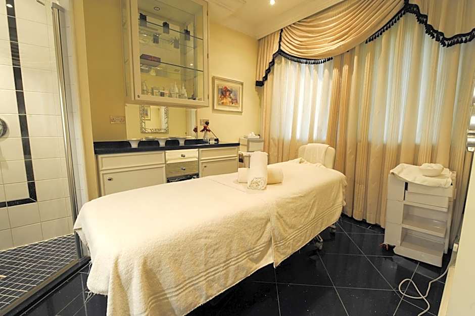 Fredrick's Hotel Restaurant Spa