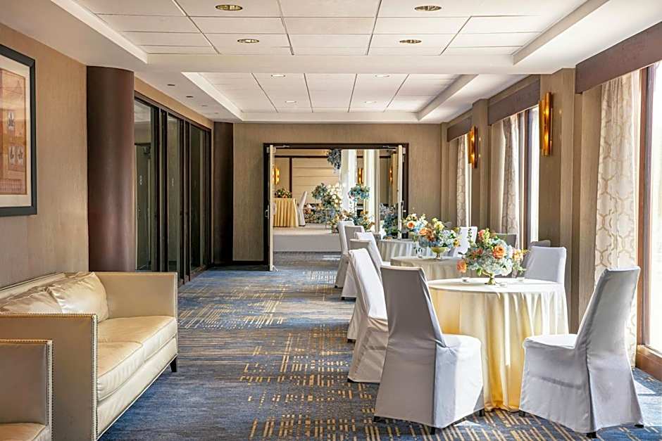 Sheraton Laguardia East Hotel