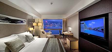 Crown Deluxe Queen or Twin Room