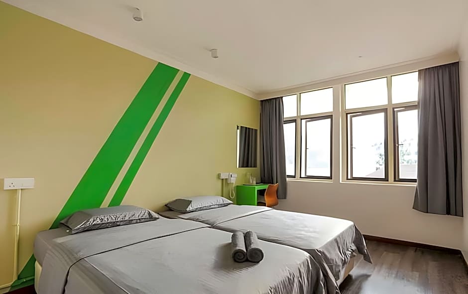 Parkland Express Hotel