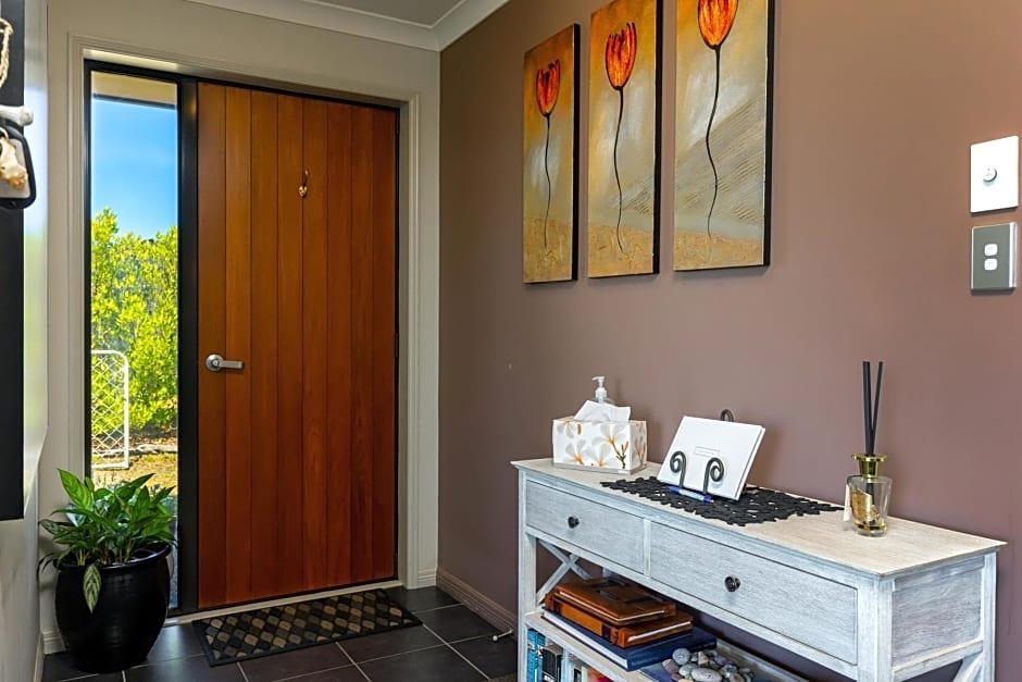 Ocean View Beachfront Apartment