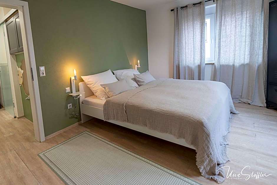 Sali Homes - GaesteHaus Lamm Obersulm