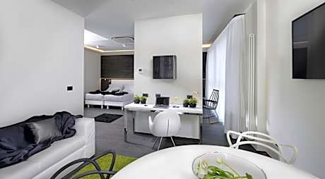 Suite with City View