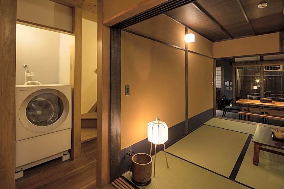 Yoitsubaki Machiya House