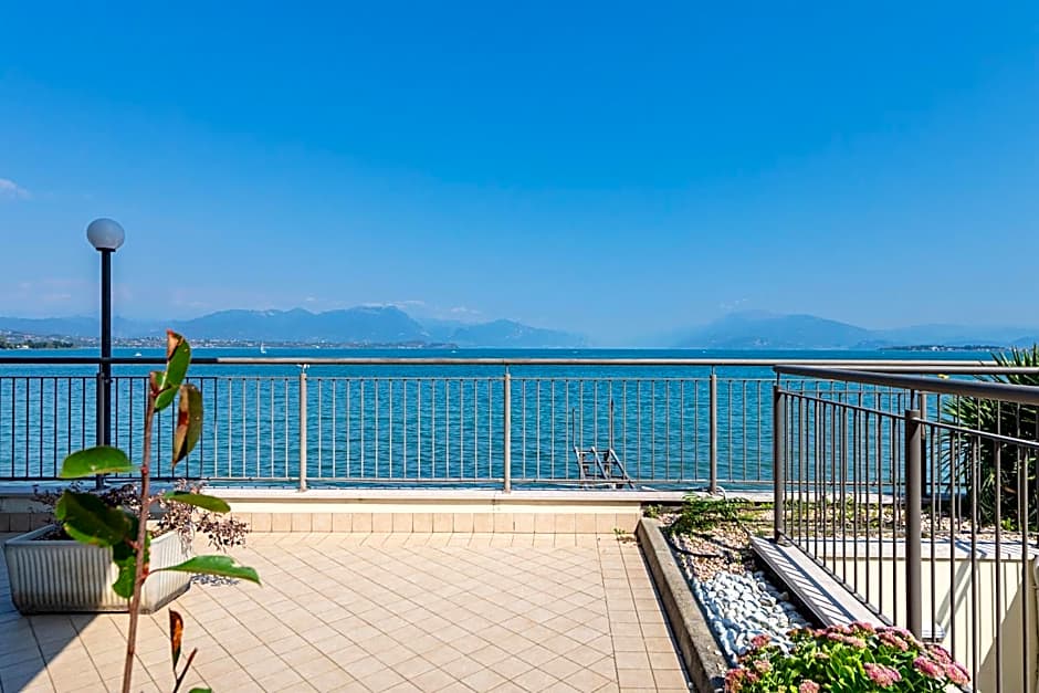 Residenza Miralago by Wonderful Italy