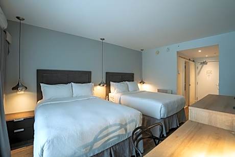 Double Room with Two Double Beds and Walk-In Shower - Balcony/Second Floor/Non-Smoking