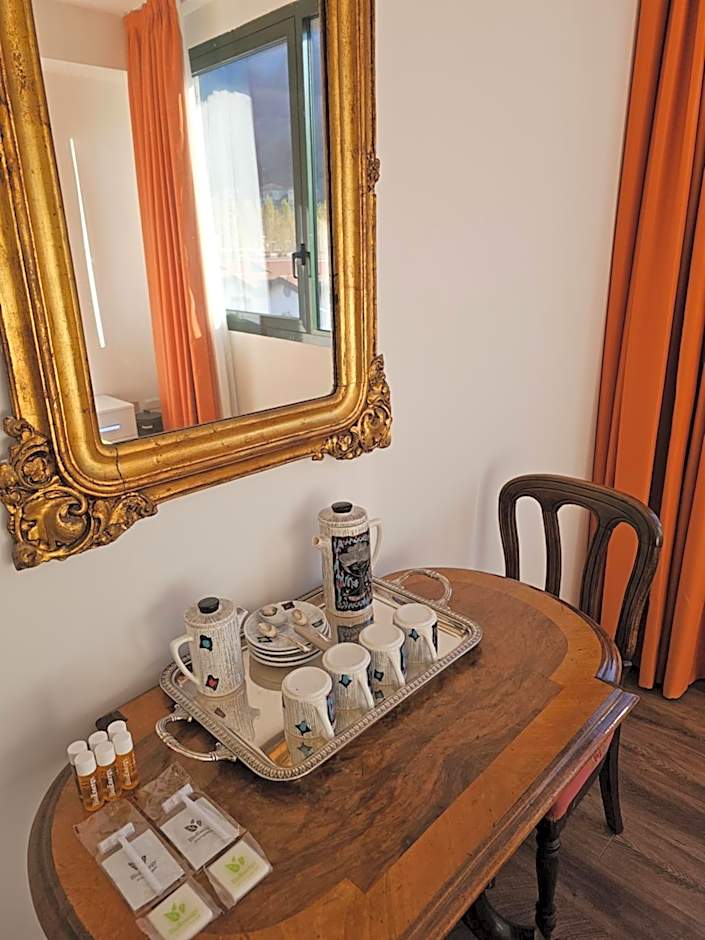 Victoria Royal Garden