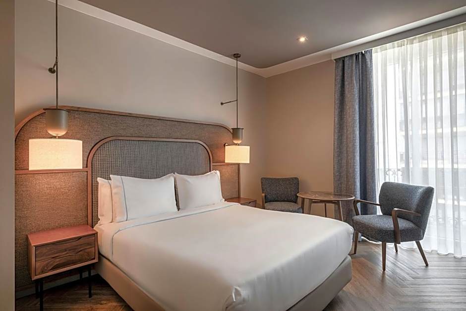 AC Hotel Palacio Universal