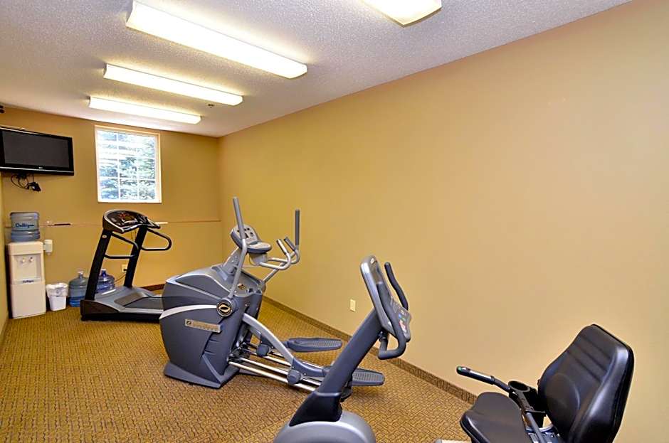 Cobblestone Inn & Suites - Denison | Majestic Hills