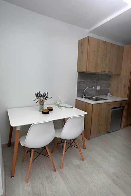 Old Town Hall Suites and Apartments