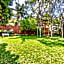 Amper Bo Guest House