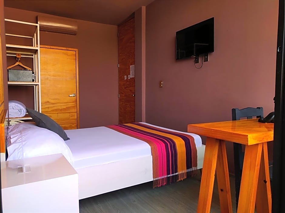 Hotel Momotus Tuxtla - Desayuno incluido