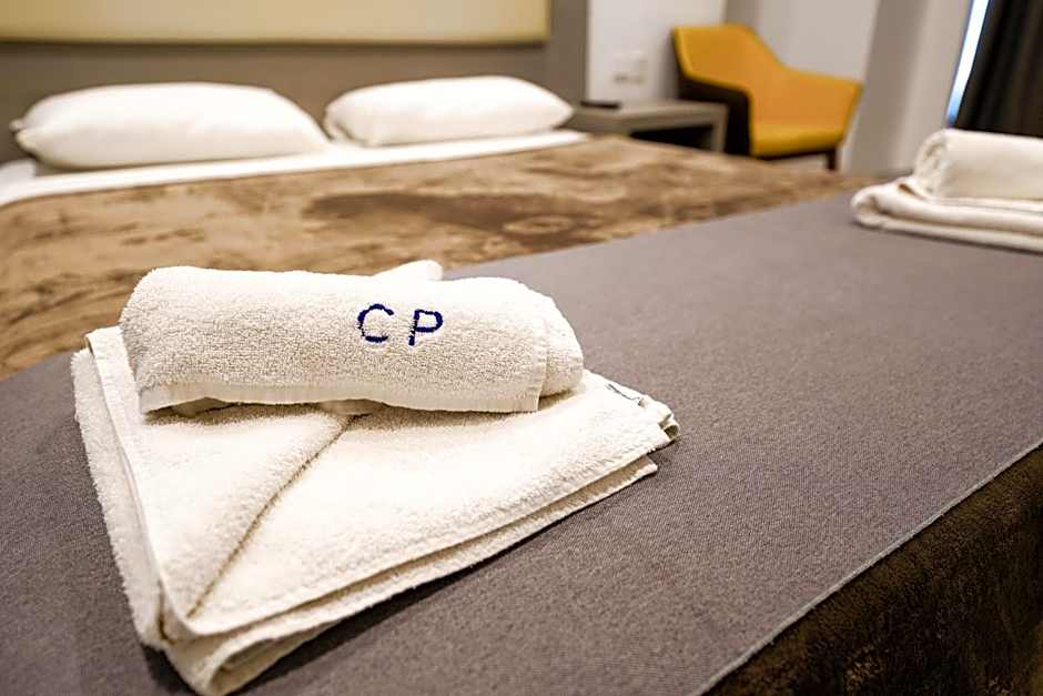 Captain Pier Hotel