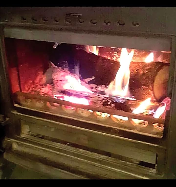 Insolite Cabane et Jacuzzi extérieur privatif