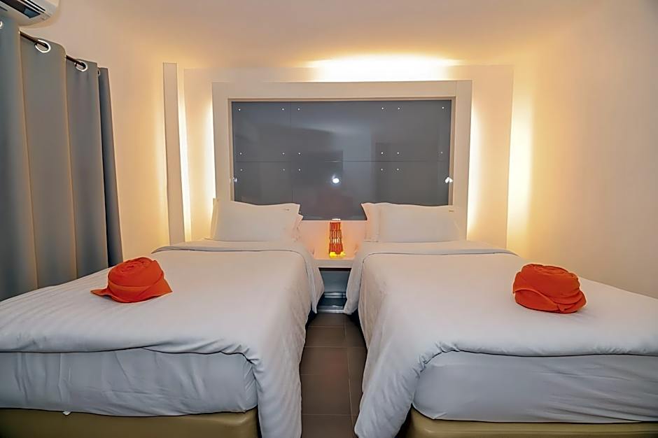 Original Orange Hotel