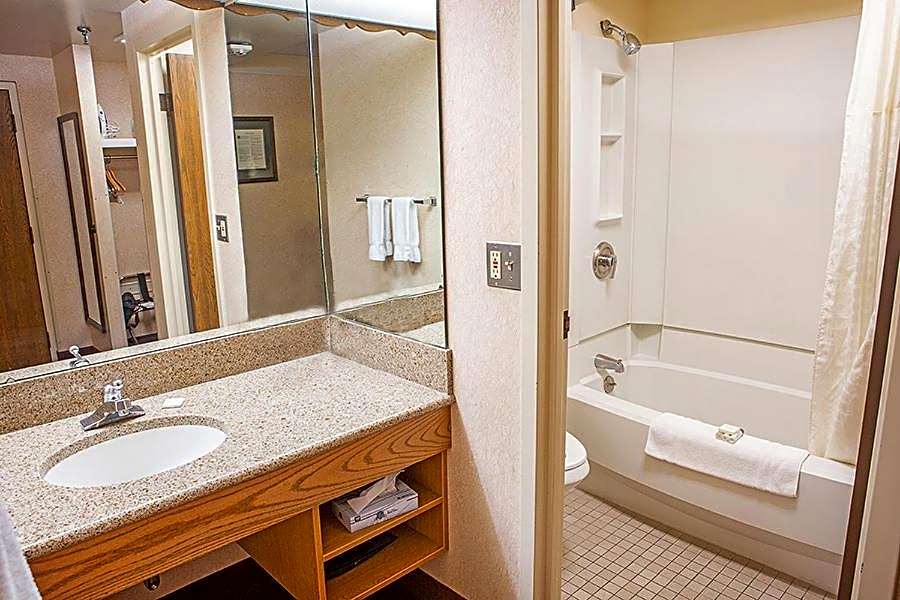 Bavarian Inn Lodge