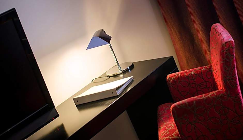 Grand Crucero Hotel