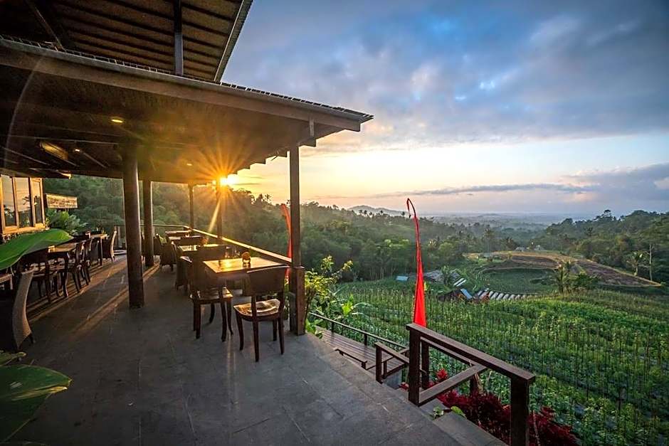 Village Above the Clouds - Desa Atas Awan Eco-boutique Hotel