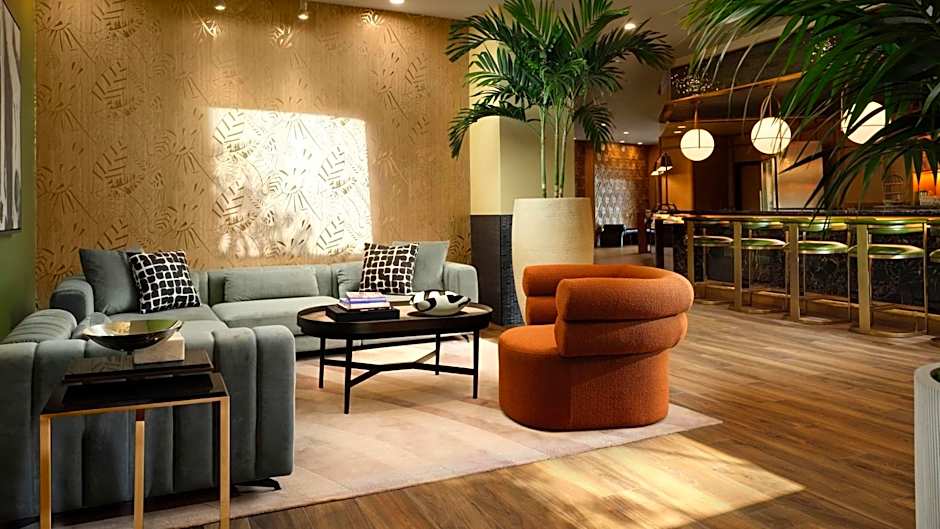 Burton House, Beverly Hills, A Tribute Portfolio Hotel