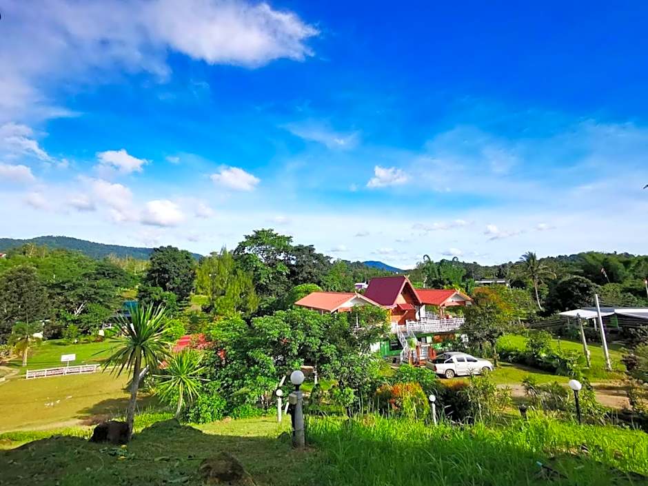 บ้านพนาวันเขาค้อรีสอร์ท