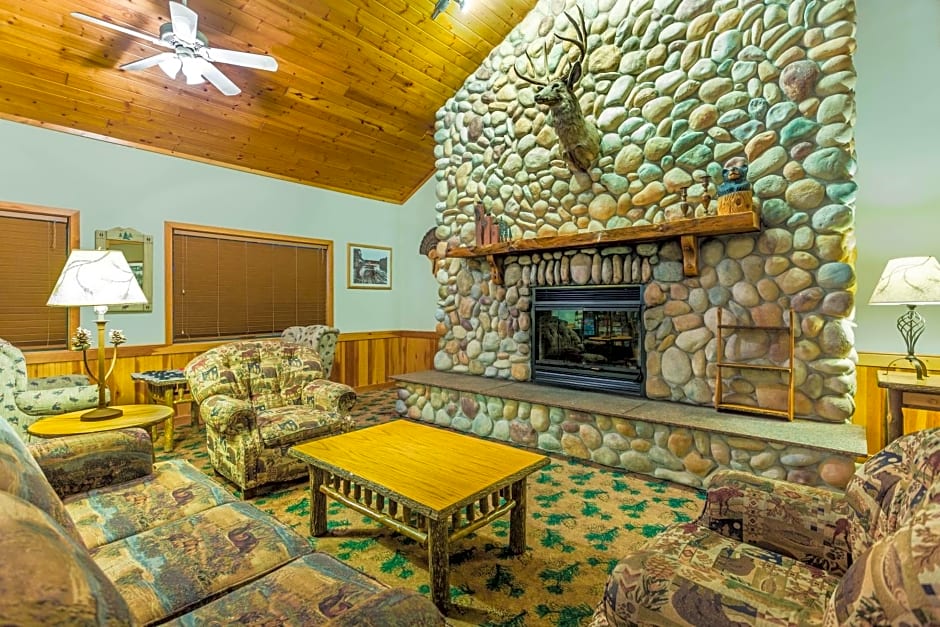 AmericInn by Wyndham Wisconsin Dells