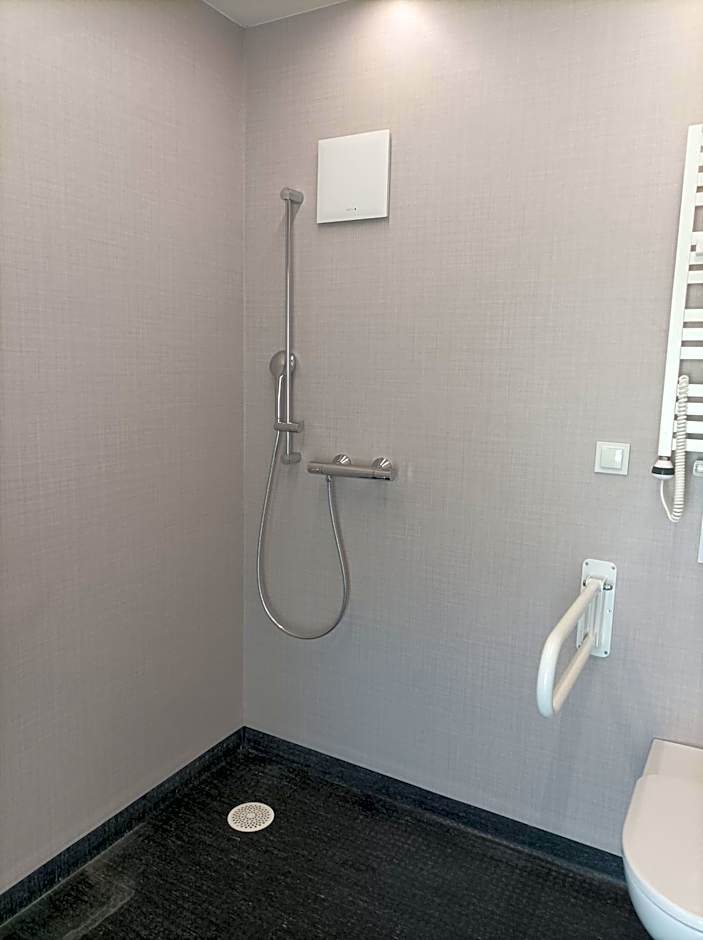 Lofty Kampus Garnizon