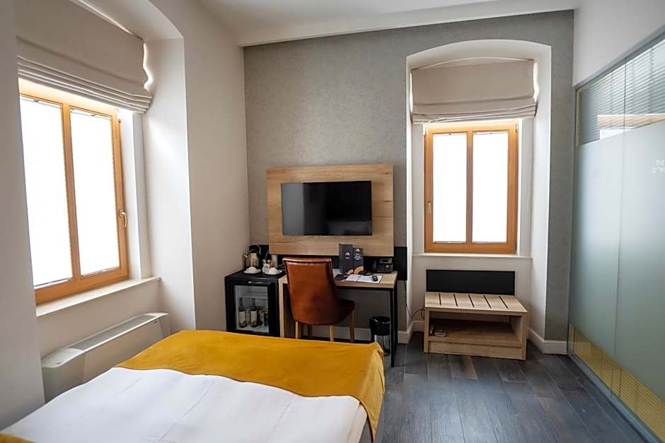 The Dome Hotel