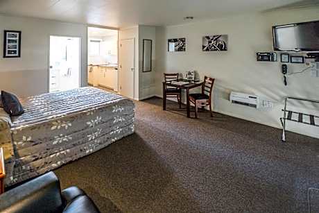 Executive King Suite