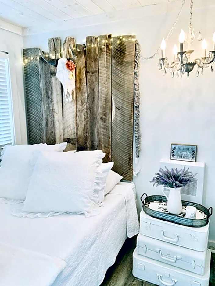 Cozy Mountain Top Ski Studio
