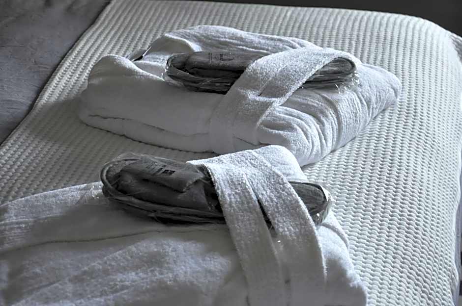 Friesen-Lodge Apartments