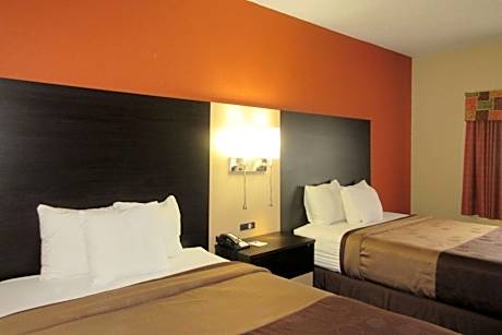 Queen Room with Two Queen Beds - Non-Smoking