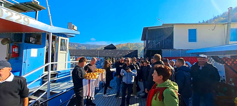 Hotel Pescarus Port Bicaz