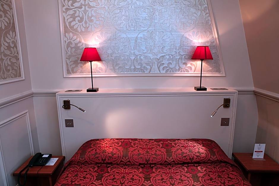 Photo 1 of 7 of Single Room with Private Bathroom