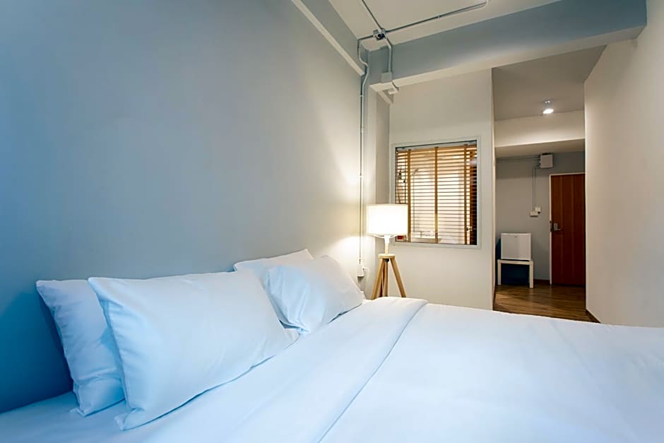 Hotel Papa Bangkok Siriraj