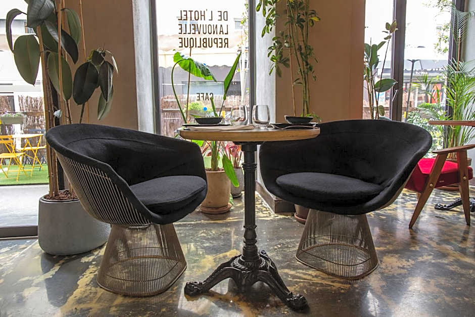 Hotel La Nouvelle Republique